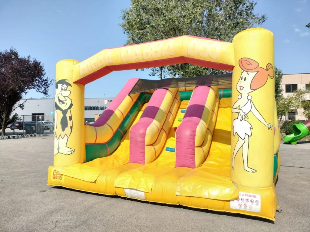 usato gioco gonfiabile scivolo baby flinstone slide f1 mostra