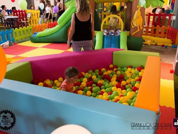 Parco giochi indoor Massa - 3