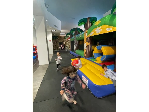 Parco giochi indoor Terni - 3