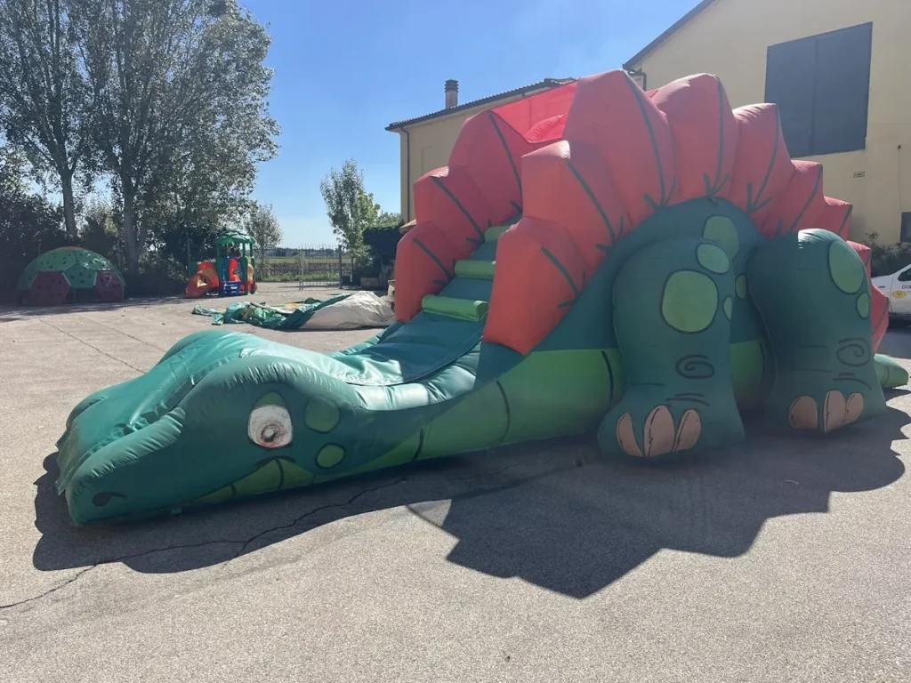 usato gioco gonfiabile scivolo dragon slide f3 mostra
