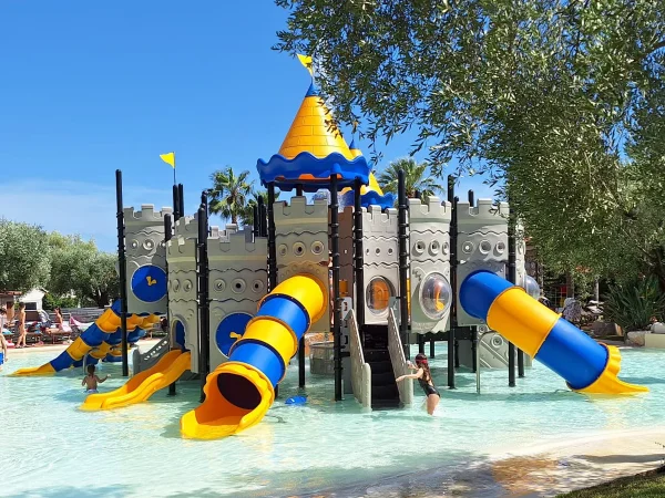 water play fantacastello seaside castle f1 villaggio turistico