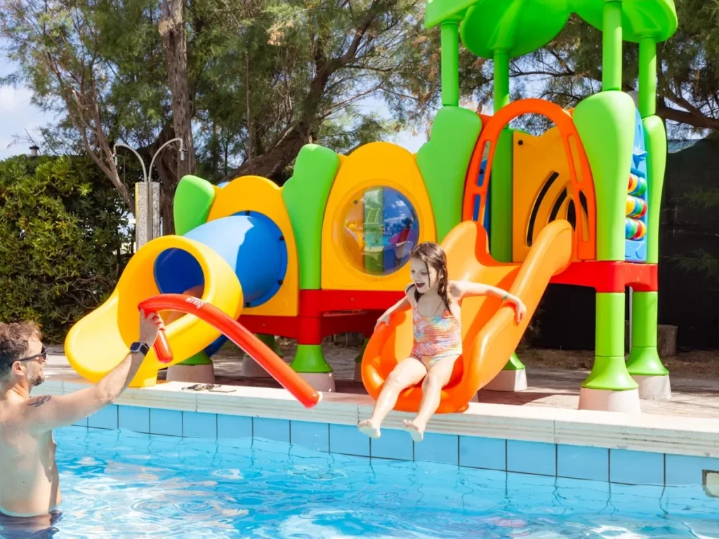 water play kid junior 09 pool f1 hotel