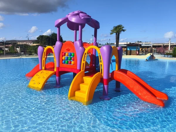 water play kid junior 17 pool f1 villaggio turistico