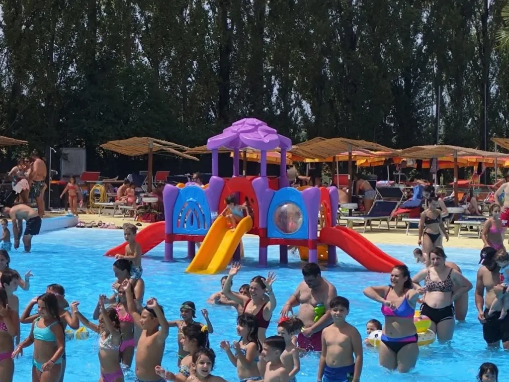 water play kid junior 17 pool f4 family hotel