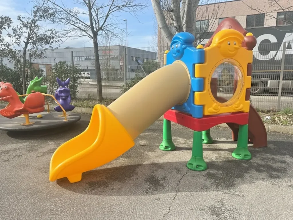 playground per esterni playcenter kidsfun 46 f1 mostra