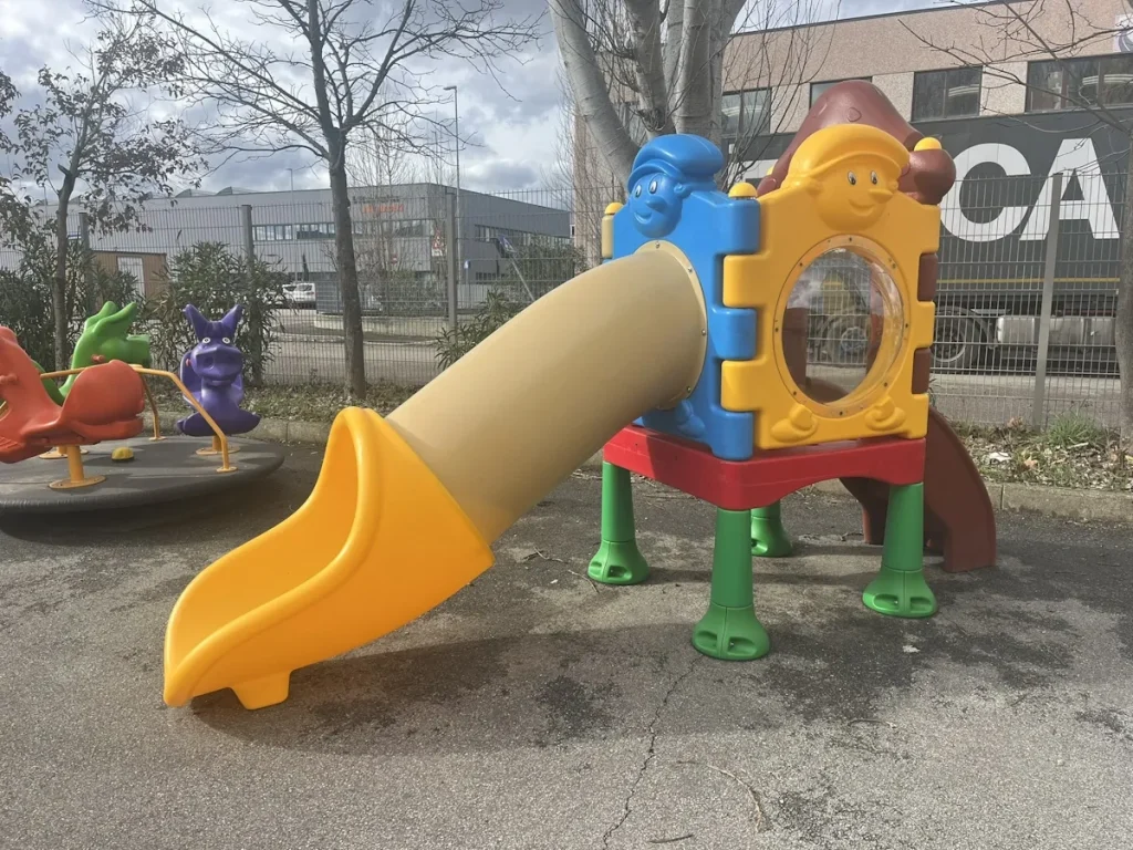 playground per esterni playcenter kidsfun 46 f3 mostra