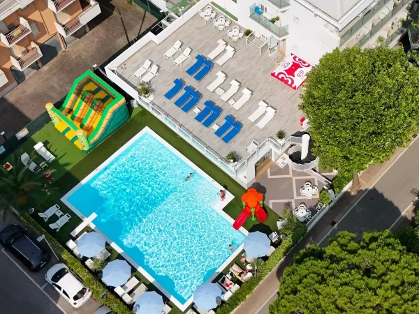 realizzazione family hotel igea marina f1 area giochi outdoor