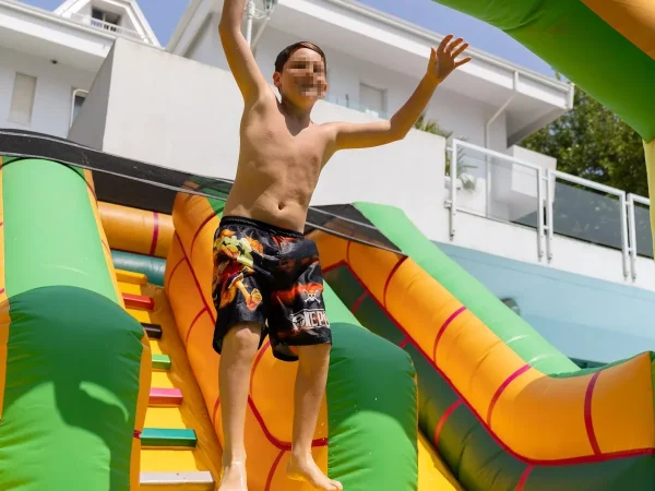 realizzazione family hotel igea marina f7 area giochi outdoor