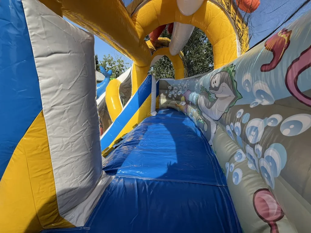 gioco gonfiabile scivolo f7 seaworld slide