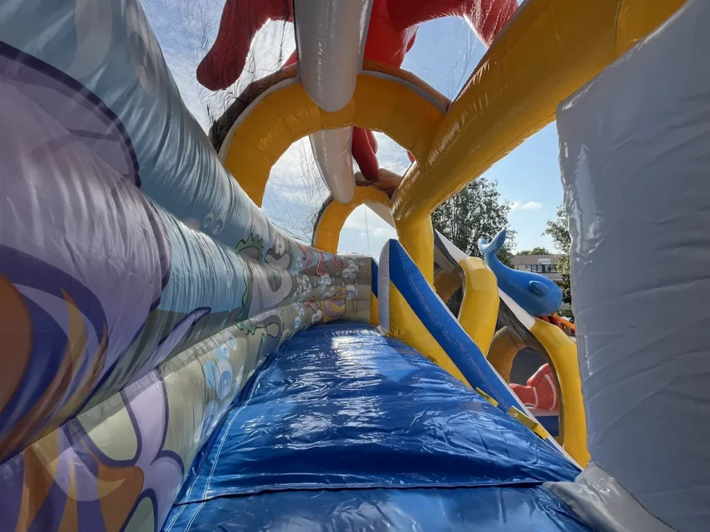 gioco gonfiabile scivolo f8 seaworld slide