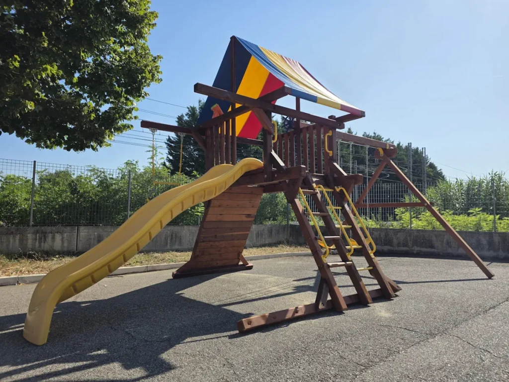 offerta usato gioco in legno treehouse castle usato ricondizionato f2 mostra