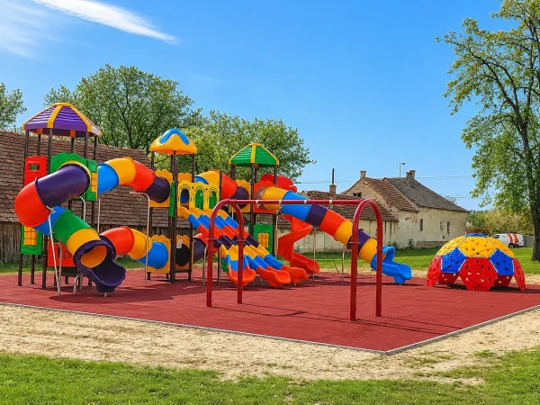 realizzazione ristorante e agriturismo molnar farm ungheria f1 parco gioco outdoor