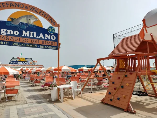 realizzazione stabilimento balneare villamarina di cesenatico f3 parco giochi da esterno
