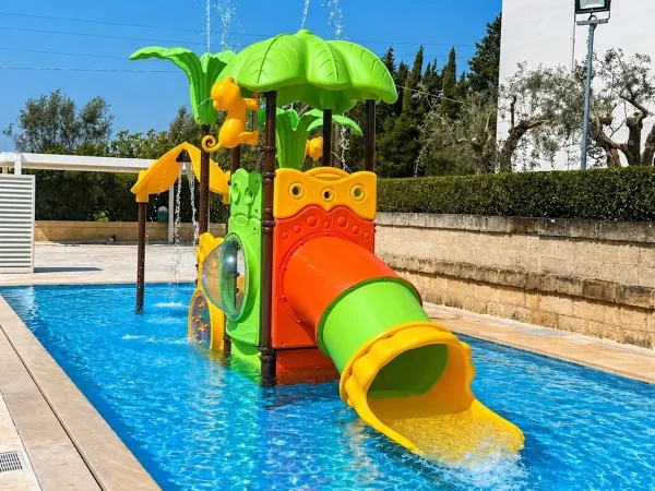 realizzazione villaggio turistico minervino le water play f3